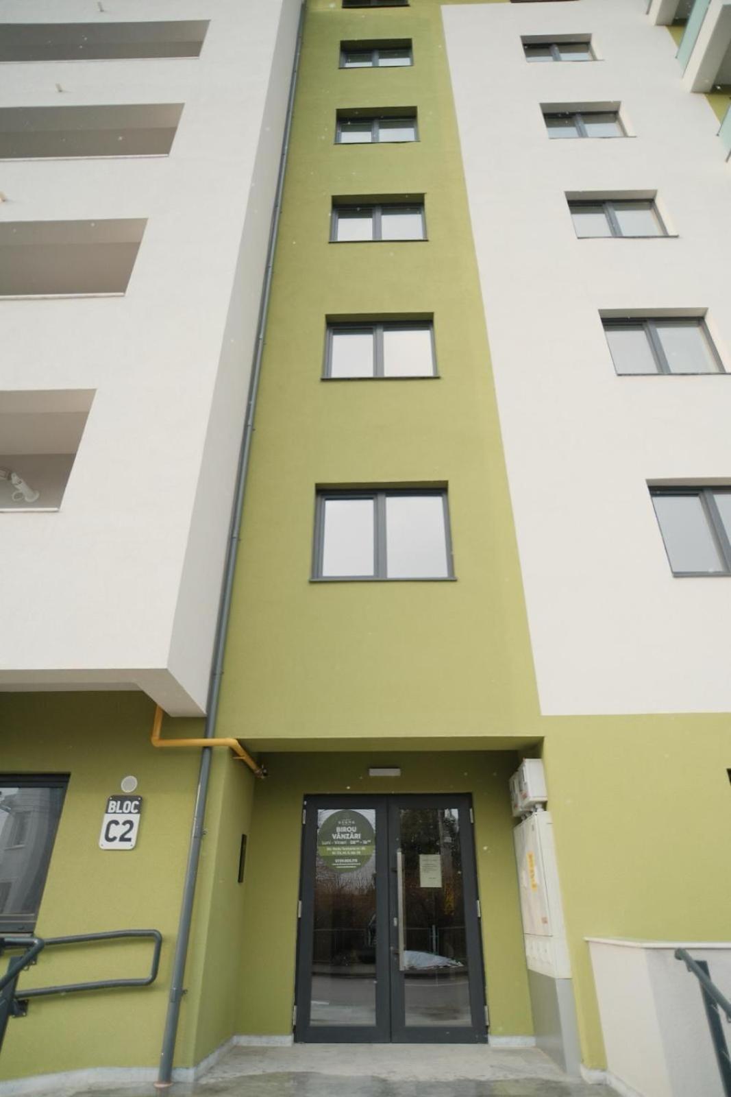 Green Studio Târgu Neamț Exteriör bild